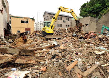 Mixed construction waste clearance min